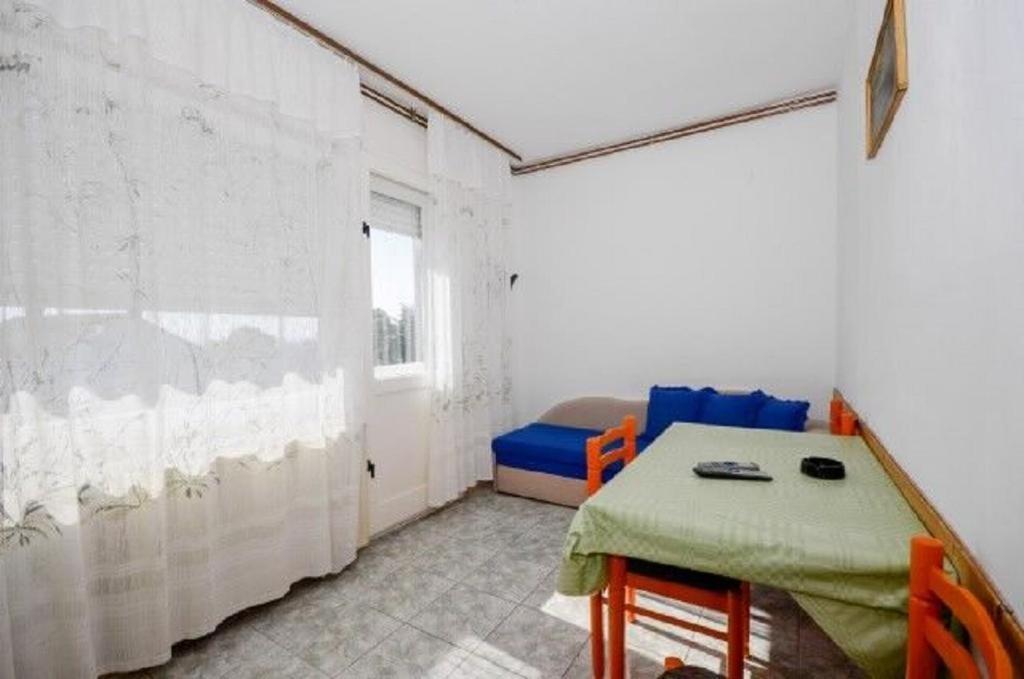 Apartments Drazica Krk Town Exterior photo